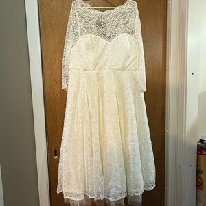 Elegant White Lace Dress